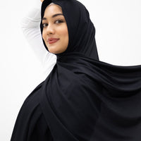 Sports Hijabs GLOWco Exclusive Air Mesh Active Shawl in Black