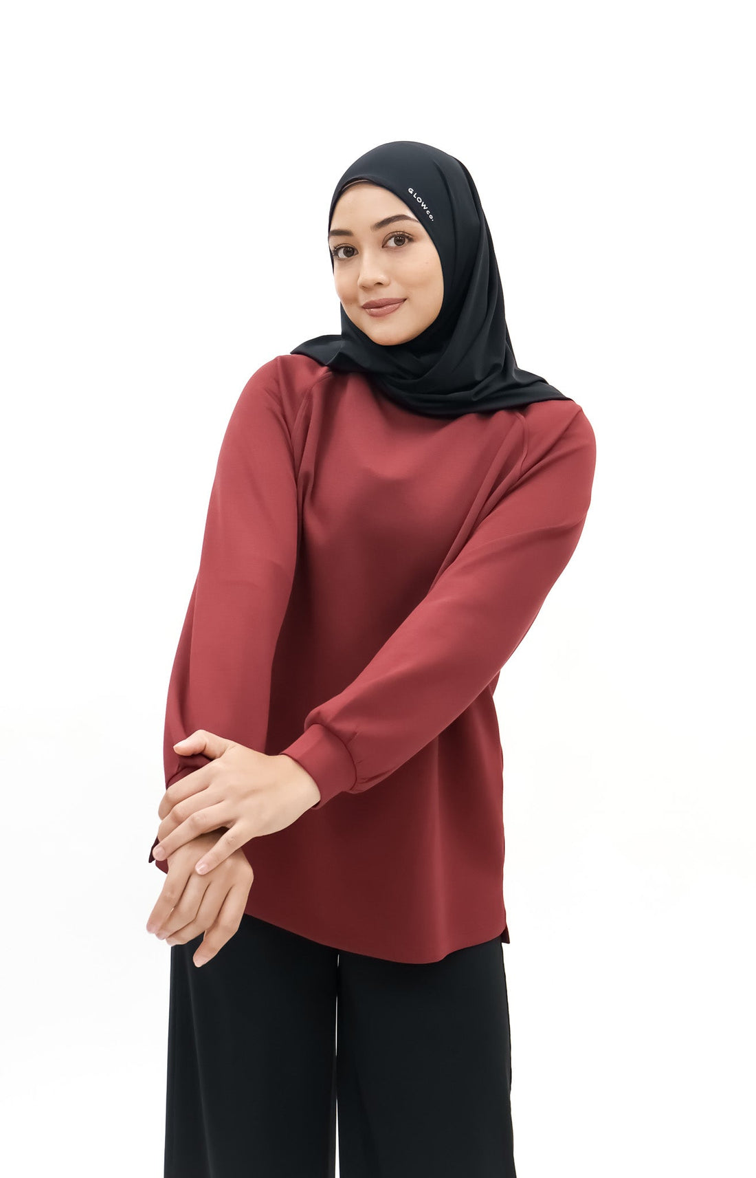 Tops GLOWco Exclusive Cloud Cosy Pullover in Ruby Red