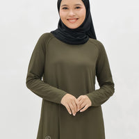 Tops GLOWco Exclusive Pleated Top in Army Green