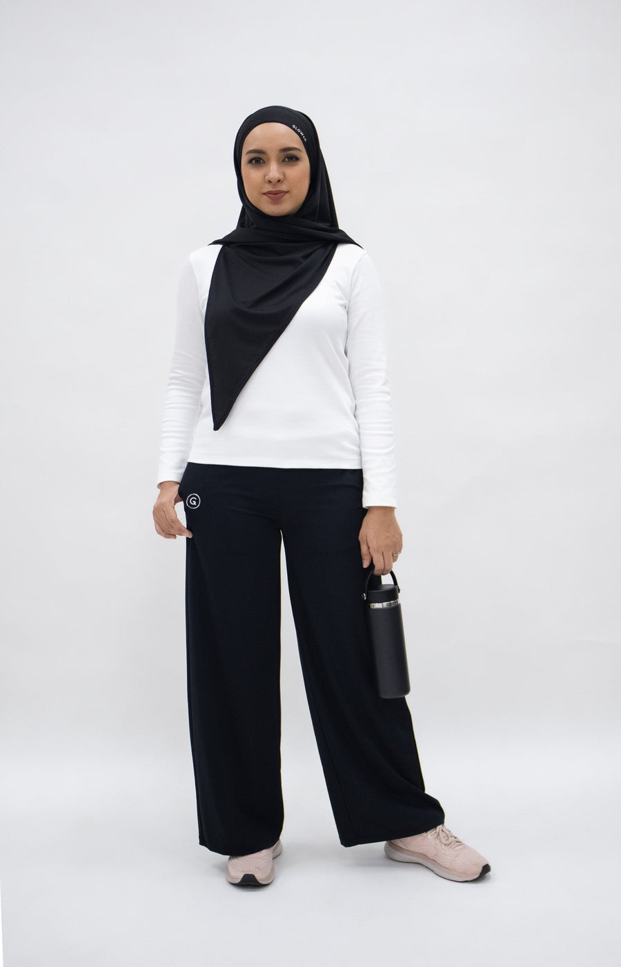 Bottoms GLOWco Exclusive Relaxed Fit Wide Leg Pants in Raven